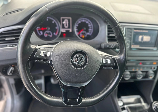 Volkswagen Golf Sportsvan cena 34700 przebieg: 254940, rok produkcji 2017 z Leszno małe 277